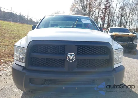 2017 Ram 2500 Tradesman 4X2 8' Box из США, поврежденный, VIN 3C6LR4ATXHG531398